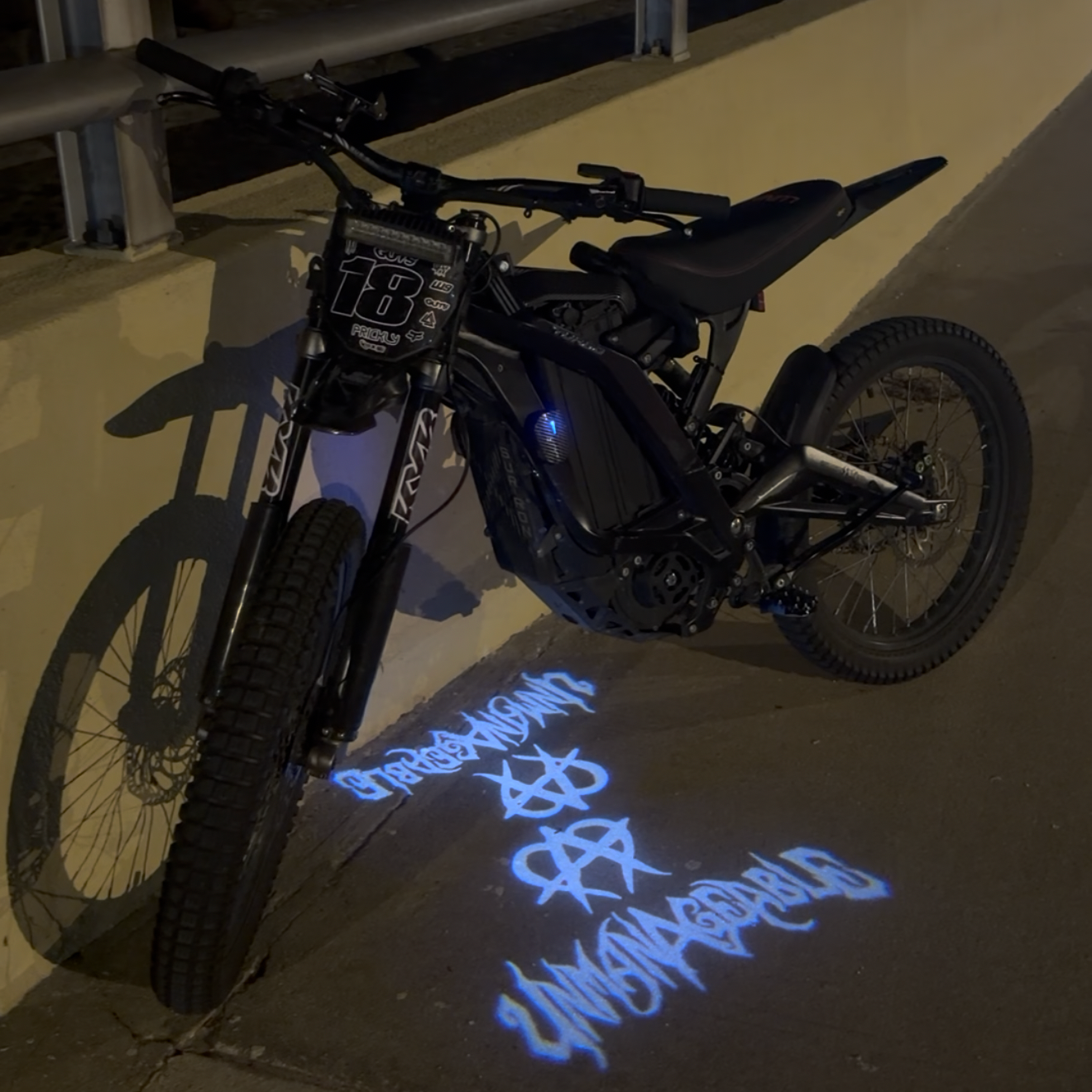 Logo lights