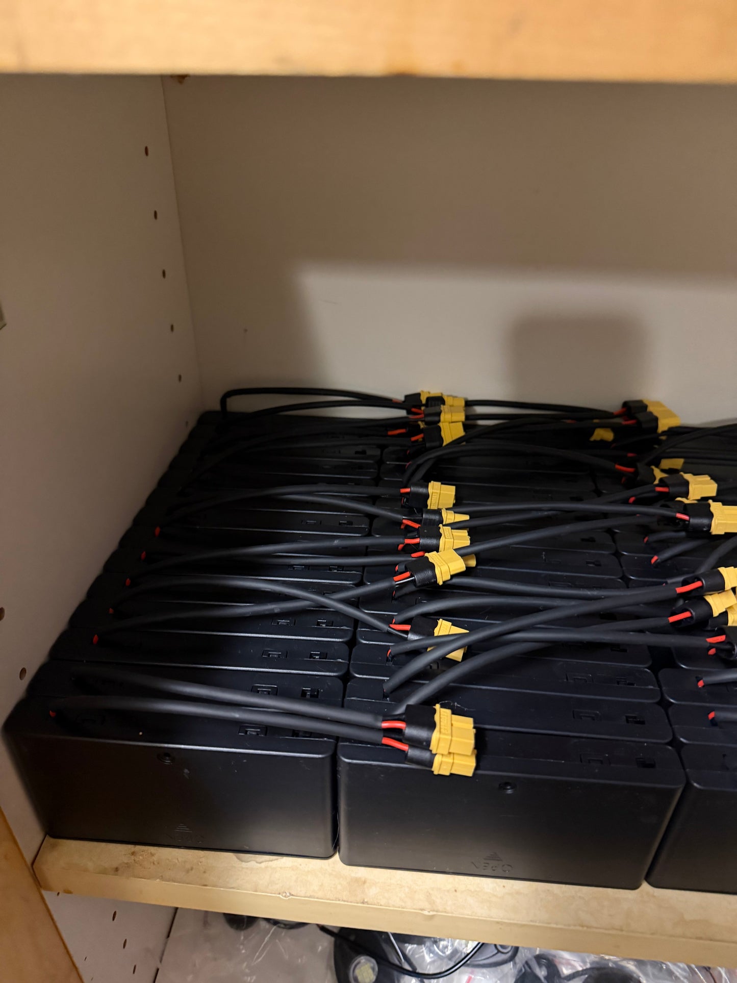 Factory battery powered rock lights