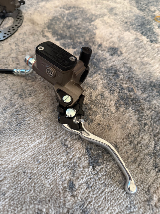 V2 Ultra Bee Brakes(Pre-Bled)